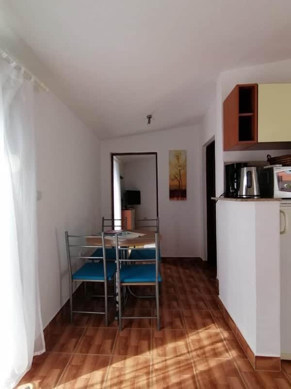 Apartment Krmpotic Vir Exterior foto